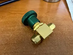 NUPRO B-4HK BRASS SEALED BELLOWS VALVE, 1/4