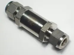 1- SWAGELOK STAINLESS STEEL POPPET CHECK VALVE, 3/8