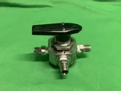 WHITEY SS-43ZF2