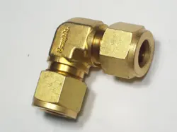 1 - SWAGELOK BRASS UNION ELBOW FITTING,  1/2