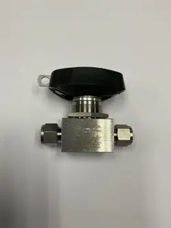SIS-45S8-LL BALL VALVE