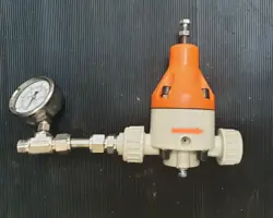 CHEMLINE SR50B005VU 11511-86108 PRESSURE REGULATOR VALVE W/ SWAGELOK 316 SS GAUG