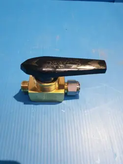 HANDLE U1.2B1