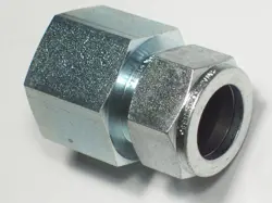 1- SWAGELOK CARBON STEEL CONNECTOR, 3/4