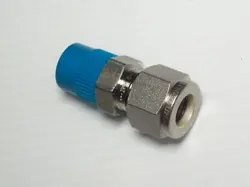 1- SWAGELOK STAINLESS STEEL FITTING, 3/8