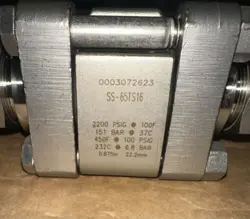 NEW SS-65TS16 SWAGELOK
