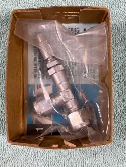 NUPRO SWAGELOK B-SS4-A (B-4SA) S-SERIES BRASS PRECISION LOW FLOW METERING VALVE