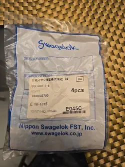 SWAGELOK SS-600-1-8 SS60018