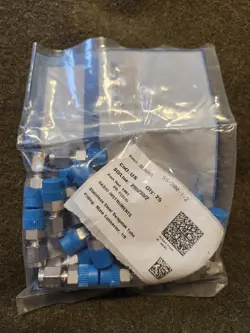 (25) SWAGELOK SS-200-1-2 STAINLESS TUBE FITTING 1/8