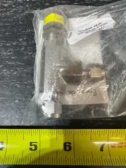 6MM SWAGELOK LOW PRESSURE PROPORTIONAL RELIEF SAFETY VALVE SS-RL3S6MM FNSP 300