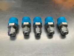 (5) SWAGELOK STAINLESS STRAIGHT FITTING 3/16