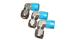 3 SWAGELOK STAINLESS STEEL ELBOW FITTING, 1/4