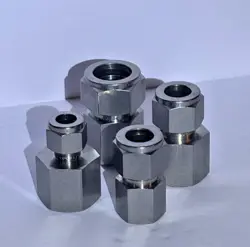 FEMALE CONNECTORS.