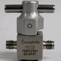 SWAGELOK SS-P24T 1/8