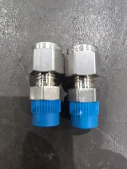 2-SWAGELOK 1/4” TUBE X 1/8” MALE NPT 316 SS MALE CONNECTOR SS-400-1-2