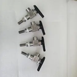 4 UNITS LOT SWAGELOK SS-43GF4-A , 100F 172 BAR 2500PSIG