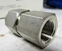 CONNECTOR 1/2