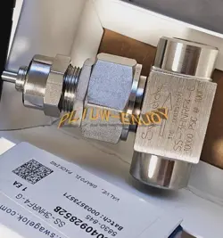 1PCS NEW SWAGELOK SS-3HNRF4-G VALVE