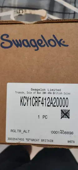 SWAGELOK LOT OF