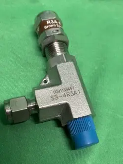 FITTING SS-4R3A1