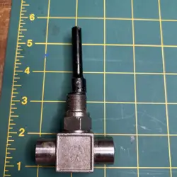 WHITEY SWAGELOK SS-1GF4 STAINLESS STEEL TOGGLE VALVE 1/2