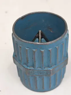 DEBURRING MACHINE TOOL