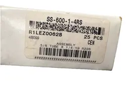 SWAGELOK STAINLESS STEEL SS-600-1-4RS - 16PCS