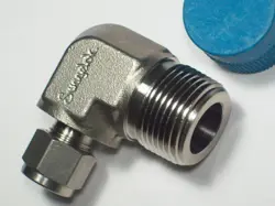 1 - SWAGELOK STAINLESS STEEL ELBOW, 3/8