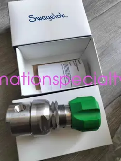1PCS SWAGELOK  KBP1F0A4A5A20000 BRAND NEW PRESSURE RELIEF VALVE VIA DHL OR FEDEX
