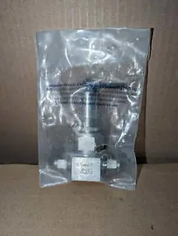 HIGH-PURITY BELLOWS-SEALED VALVE