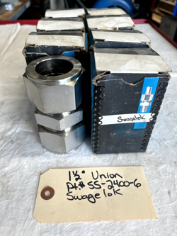 SWAGELOK SS-2400-6     1.5