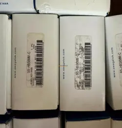 ONE NEW SWAGELOK SS-HBS6MM-C HIGH PRESSURE VALVE