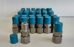 SWAGELOK SS-500-1-4 STAINLESS STEEL FITTINGS