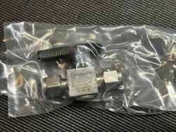 SWAGELOK SS-4P4T-BK SS-4P4T