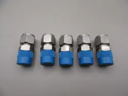 SWAGELOK SS-810-1-8  MALE CONNECTOR  1/2 TUBE X 1/2 MALE PIPE  LOT OF 5
