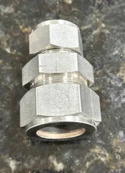 REDICING UNION FITTING