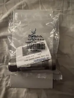 SWAGELOK SS-QC8-B-810 FEMALE QUICK CONNECT 1/2” FNPT FITTING NEW SEALED