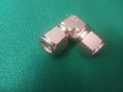 SS-810-9 90 DEGREE