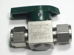 1- SWAGELOK STAINLESS STEEL PLUG VALVE, 1/2