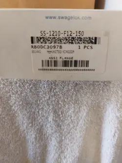 SWAGELOK SS-1210-F12-150 ANSI FLANGE
