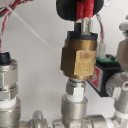 INTEGRAL VALVE