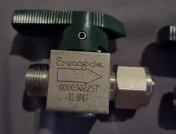 3 SWAGELOK SS8P6T STAINLESS STEEL 1/2INCH INSTRUMENT PLUG VALVE HALF TURN NEW