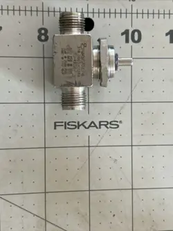 SWAGELOK SS-43GS6 3/8 VALVE 3000PSIG STAINLESS STEEL?