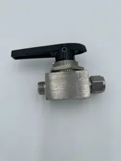 GEARHEAD SURPLUS SWAGELOK 10.3MM