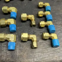 LOT OF 9 SWAGELOK BRASS ELBOW FITTINGS 3 SIZES NEW
