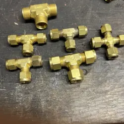 CROSS FITTING