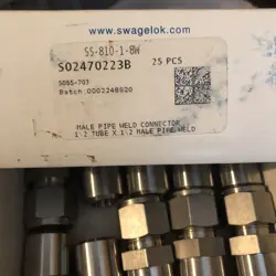 SS-810-1-8W STAINLESS 1/2