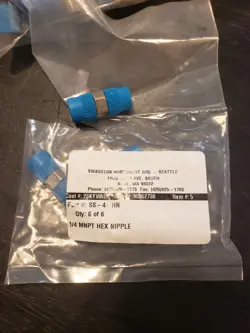 LOT OF SWAGELOK SS FITTINGS - MOSTLY 1/4