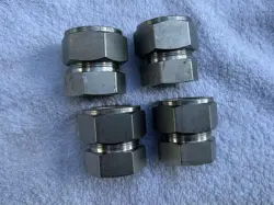 LOT 4 SWAGELOK STAINLESS 316SS CAP FOR 1” OD TUBING INSTRUMENT FITTING SS-1610-C