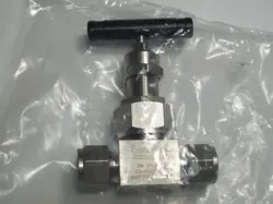 1- SWAGELOK SEVERE SERVICE NEEDLE VALVE,   1/2